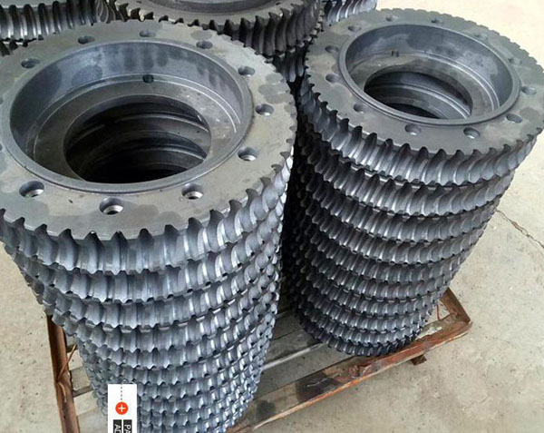 從動(dòng)鏈輪控制方向：